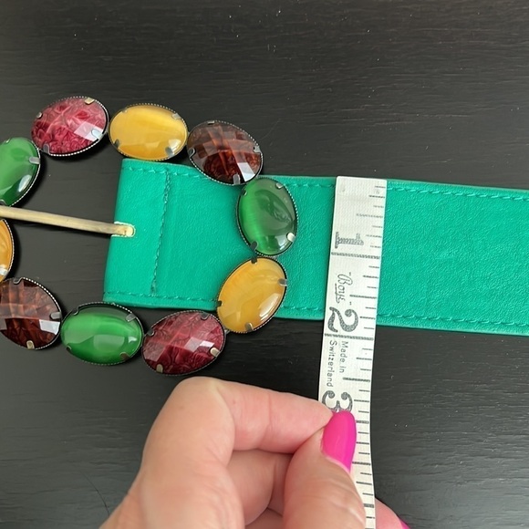 Pieces Verinda belt, multi color bejeweled buckle, green retro belt,43” length - Picture 9 of 16